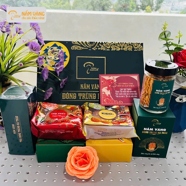 Set quà Phúc Đoàn Viên sang trọng từ Nấm Vàng
